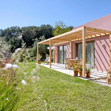 Kumquart Guesthouse, 20 People, Private Pool Tatil Evi *