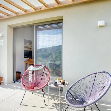 Kumquart Guesthouse, 20 People, Private Pool Feriehus *