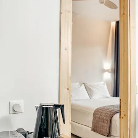 Kumquart Guesthouse, 20 People, Private Pool