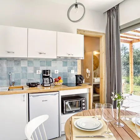 Kumquart Guesthouse, 20 People, Private Pool Semesterbostad Dáfni