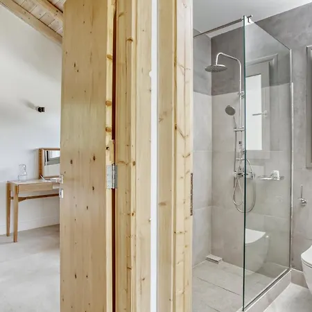 Kumquart Guesthouse, 20 People, Private Pool * Dáfni