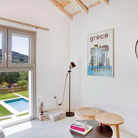 Σπίτι διακοπών Kumquart Guesthouse, 20 People, Private Pool Dáfni