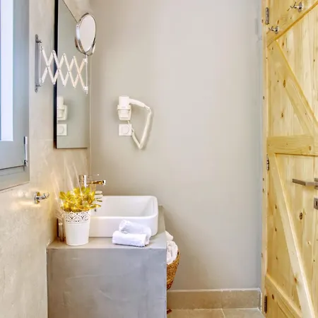 Kumquart Guesthouse, 20 People, Private Pool * Dáfni