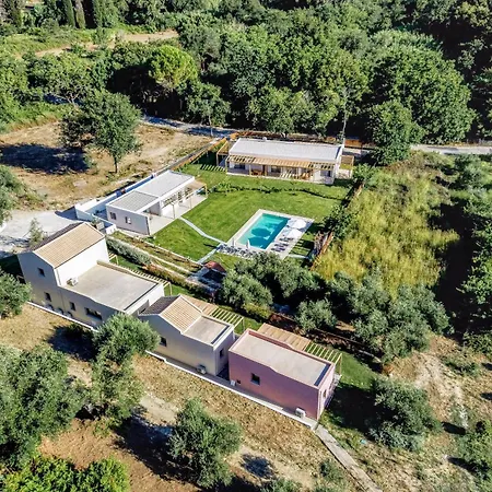 Semesterbostad Kumquart Guesthouse, 20 People, Private Pool *