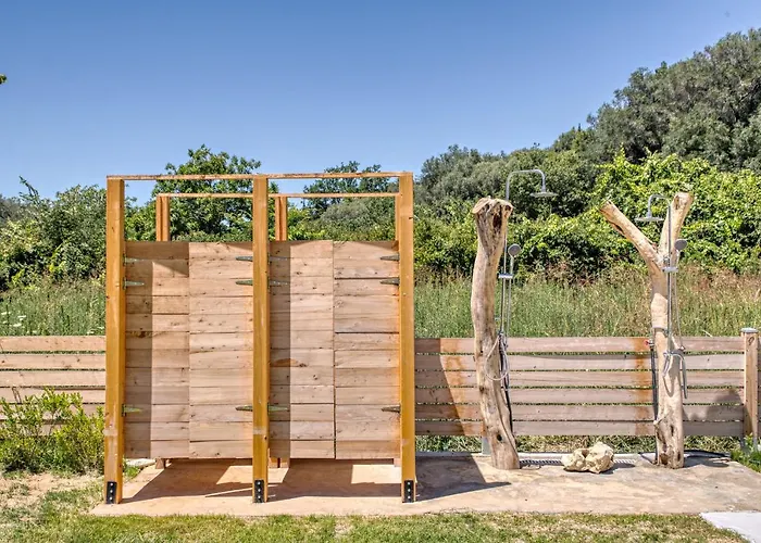 Kumquart Guesthouse, 20 People, Private Pool * Dáfni