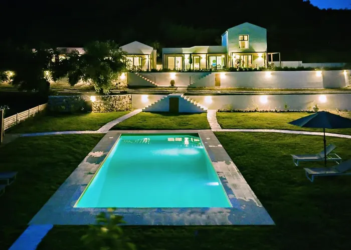 펜션 Kumquart Guesthouse, 20 People, Private Pool