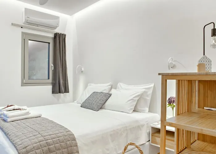 Kumquart Guesthouse, 20 People, Private Pool *