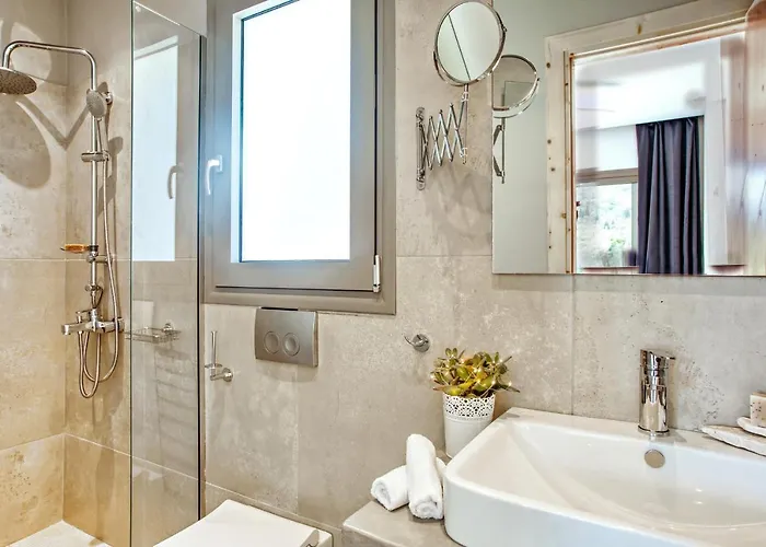 Kumquart Guesthouse, 20 People, Private Pool Dáfni