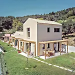 Kumquart Guesthouse, 20 People, Private Pool *
