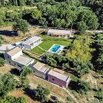 Hébergement de vacances Kumquart Guesthouse, 20 People, Private Pool *