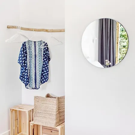 Dom wakacyjny Kumquart Guesthouse, 20 People, Private Pool