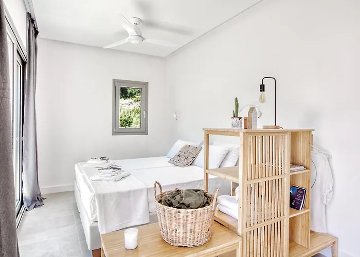 Kumquart Guesthouse, 20 People, Private Pool Дом отдыха