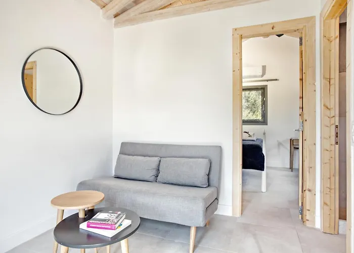 Дом отдыха Kumquart Guesthouse, 20 People, Private Pool