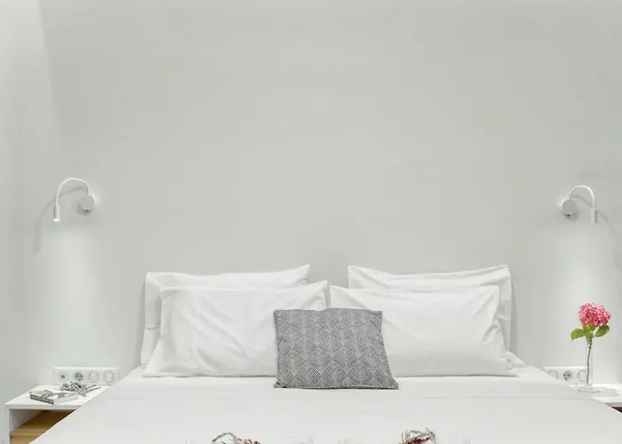 Kumquart Guesthouse, 20 People, Private Pool Дом отдыха *