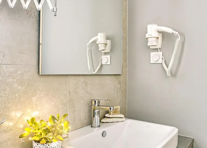 Kumquart Guesthouse, 20 People, Private Pool Дом отдыха *