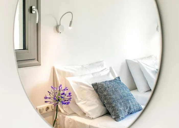 Kumquart Guesthouse, 20 People, Private Pool *