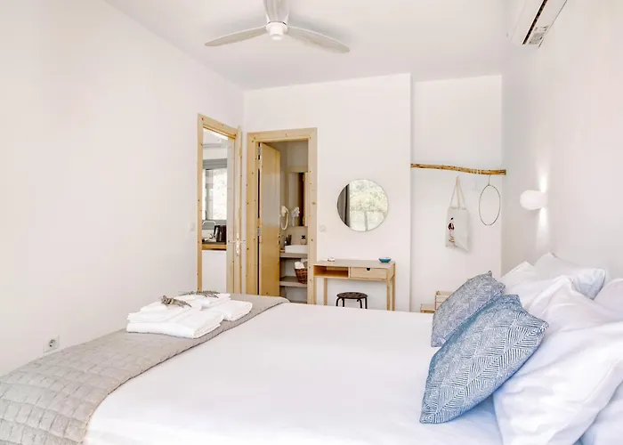 Kumquart Guesthouse, 20 People, Private Pool Дом отдыха